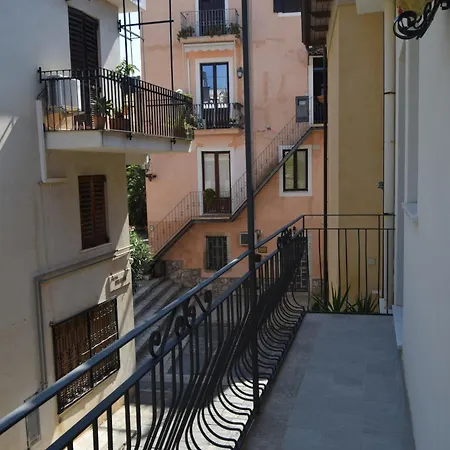 Sul Corso - * Taormina